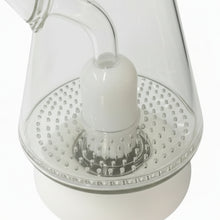 Hoss 18" Honeycomb Beaker