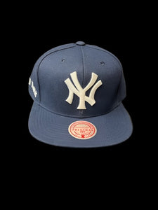 MLB® Mitchell & Ness Hats