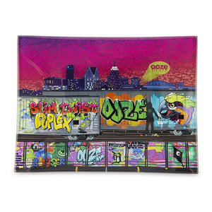 Ooze Medium Sized Shatter Resistant Rolling Trays